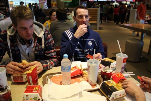 Sydney Airport – MC Donald’s